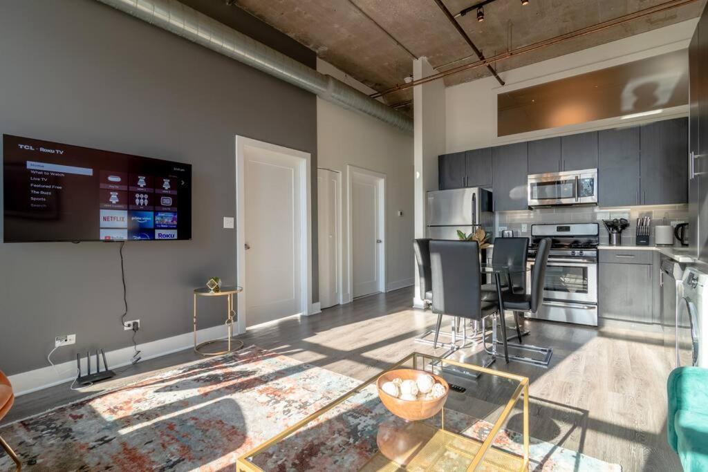 Spacious 2Br Vacation Rental With City View, Optional Parking And Gym Near Mccormick Place & Downtown Chicago Attractions Eksteriør billede