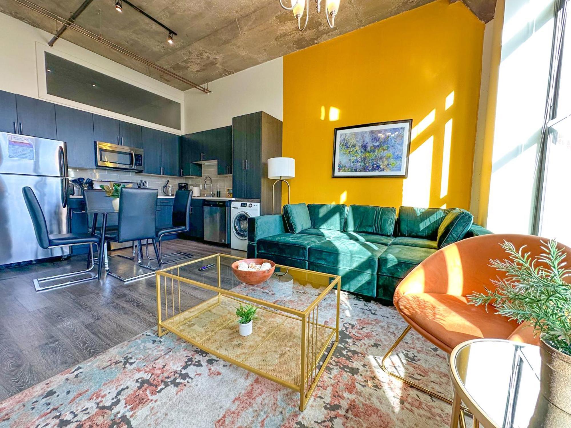 Spacious 2Br Vacation Rental With City View, Optional Parking And Gym Near Mccormick Place & Downtown Chicago Attractions Eksteriør billede